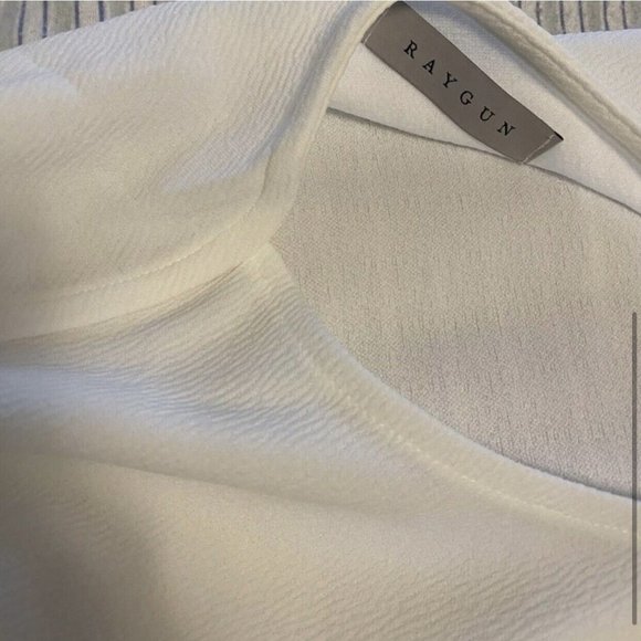 BTS V Kim Taehyung t-shirt. white. NEW - Picture 4 of 5